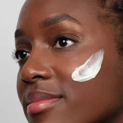 Antipodes Hallelujah                Nettoyant & Démaquillant Citron Vert et Patchouli