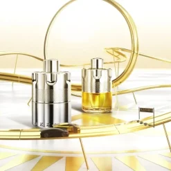 Homme AZZARO Wanted                Coffret Eau de Parfum, Shampoing et Format Voyage