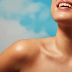 Baija Moana                Fluide Solaire Visage & Corps