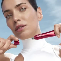 Biotherm Blue Peptides Eyes & Lips Reshaper Baume Contours des Yeux et des Lèvres