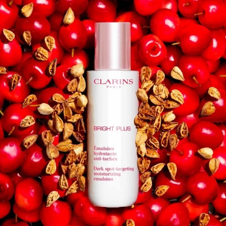 CLARINS Bright Plus Emulsion Hydratante Anti-taches