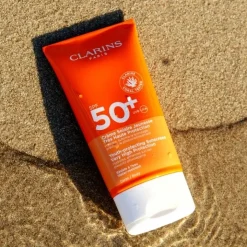 CLARINS Crème Solaire Corps UVA/UVB SPF50+                Hydratation Confort