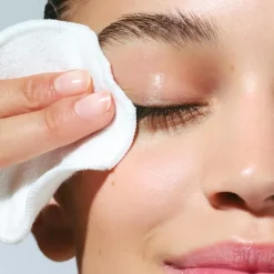 CLARINS Démaquillant Douceur                Yeux - Aux Extraits de Gentiane Jaune des Alpes & de Bleuet