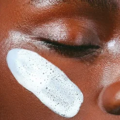 CLARINS Doux Nettoyant Moussant Hydratant                Peaux Normales à Sèches