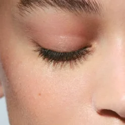 CLARINS Eau Micellaire Démaquillante                Peaux Sensibles