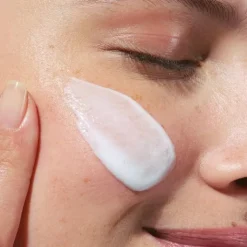 CLARINS Lait Velours Démaquillant                Toutes Peaux