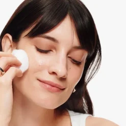 CLINIQUE Clarifying Lotion                Lotion Exfoliante 1 - Peaux sèches à très sèches