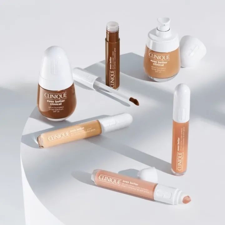 CLINIQUE Even Better Base + Correcteur de Teint Global