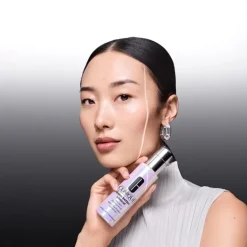 CLINIQUE Even Better Clinical™ Sérum Illuminateur Anti-taches