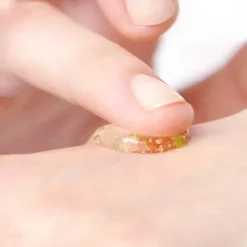 CLINIQUE Moisture Surge™ Eye                Hydratant 96H Super-Activé Contour des Yeux