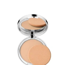 CLINIQUE Stay-Matte Sheer Pressed Powder                Poudre Transparente Haute Matité