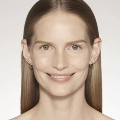 ESTEE LAUDER Futurist Sérum de Teint - Fond de teint léger SPF 20