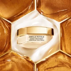 GUERLAIN Abeille Royale                Honey Treatment Crème Riche