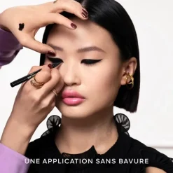 GUERLAIN Noir G Eyeliner Graphique