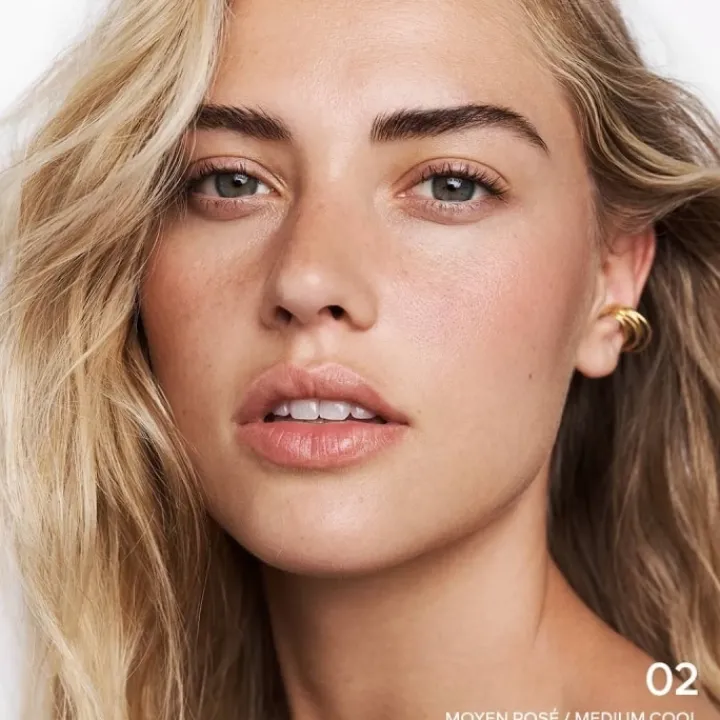 GUERLAIN Terracotta Light La Poudre Éclat Bonne Mine Naturelle - Édition Limitée - 96% d’ingrédients d’origine naturelle