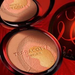 GUERLAIN Terracotta Peacock                La Poudre Bronzante - 96% d’Ingrédients d’Origine Naturelle - Édition limitée