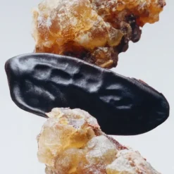 Jo Malone Myrrh & Tonka                Bougie Parfumée