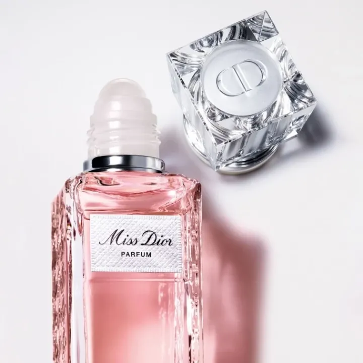 Femme DIOR Miss Parfum Roller-Pearl Parfum Nomade - Notes Fleuries, Fruitées & Boisées
