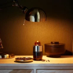 Femme Molton Brown Re-charge Black Pepper                Eau de Parfum