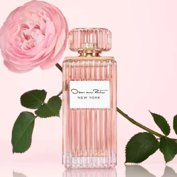 Femme Oscar de la Renta New York Eau de Parfum