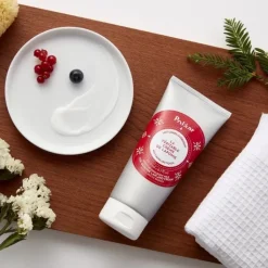 Polaar La Véritable Crème de Laponie Aux 3 baies Arctiques                Lait Corps Hydratant