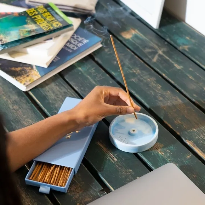 Bloom Porte Encens Rose Marbré en Beton