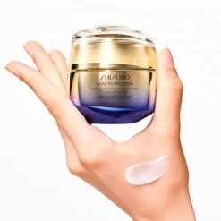 SHISEIDO Vital Perfection                Crème Lift Fermeté - Recharge