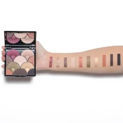 T. Leclerc Nuit Étoilée                Palette Éventail à Regard