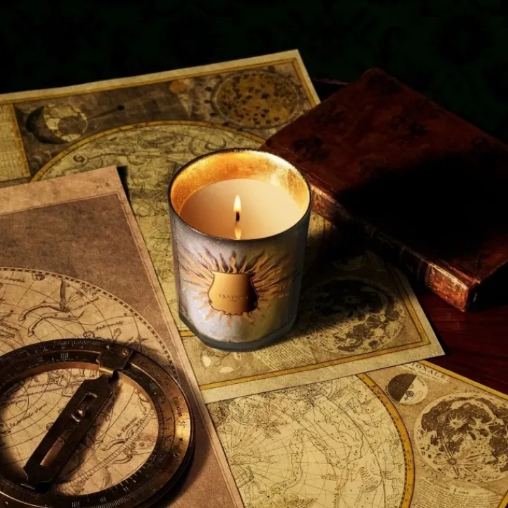 Trudon Astral Altaïr - Oud et Rose Grande Bougie Parfumée