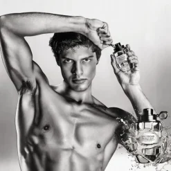 Homme VIKTOR&ROLF Spicebomb Metallic Musk Eau de Parfum